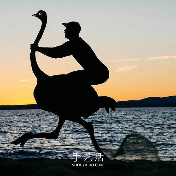 他將硬紙板放置夕陽下，拍攝栩栩如生創(chuàng)意照 -  rpnrmr.com