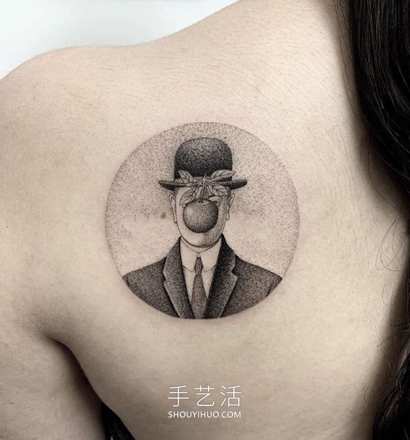 微小的點和細線組合，超現(xiàn)實主義紋身作品賞 -  rpnrmr.com