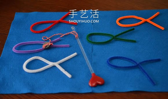 自制扭扭棒釣魚玩具的做法教程 -  rpnrmr.com