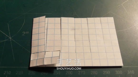 旋轉(zhuǎn)紙飛機(jī)的折法最簡(jiǎn)單教程 -  rpnrmr.com