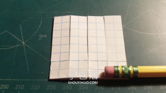 旋轉(zhuǎn)紙飛機(jī)的折法最簡(jiǎn)單教程 -  rpnrmr.com