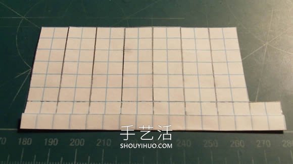旋轉(zhuǎn)紙飛機(jī)的折法最簡(jiǎn)單教程 -  rpnrmr.com