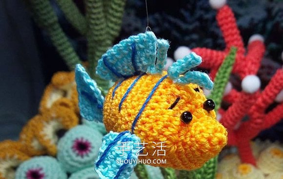 她鉤織海洋生物，制作出一個(gè)逼真的水族館 -  rpnrmr.com