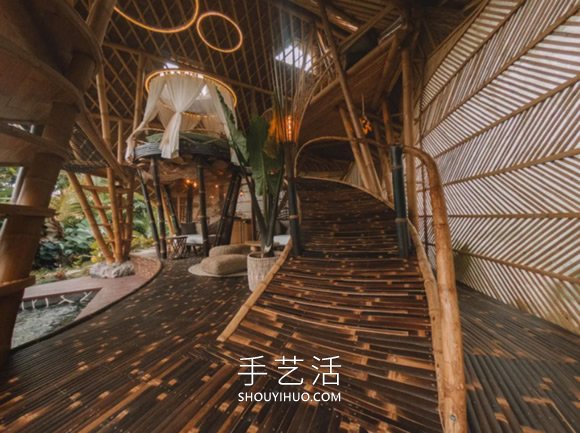 竹子建造3層樓度假小屋，打造隱世避暑秘境 -  rpnrmr.com