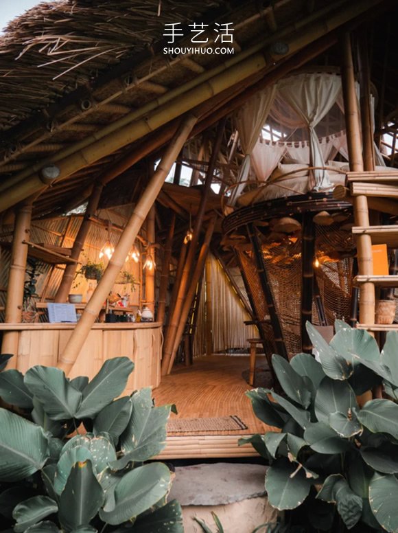 竹子建造3層樓度假小屋，打造隱世避暑秘境 -  rpnrmr.com