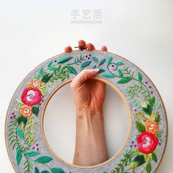 帶有美麗植物插圖的“花環(huán)”刺繡作品欣賞 -  rpnrmr.com