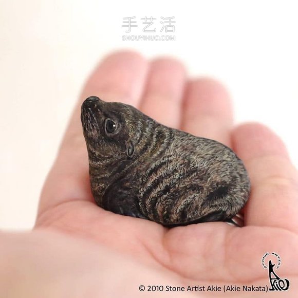 將普通的石頭DIY成可愛手掌大小的動物 -  rpnrmr.com
