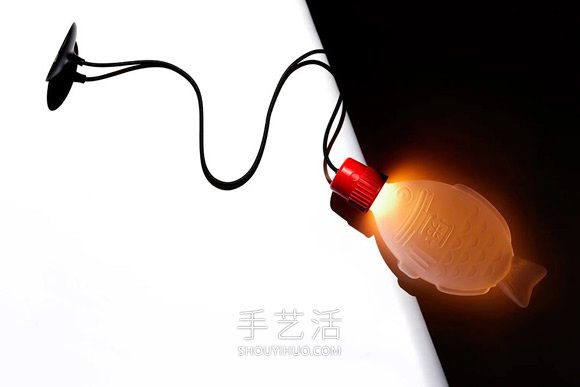 小魚醬油瓶化身臺燈！從環(huán)保理念出發(fā)設(shè)計而成 -  rpnrmr.com