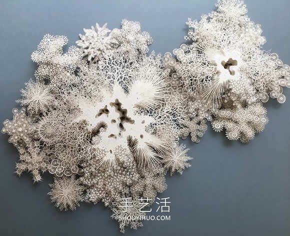 手工切割的模仿微生物的錯綜復(fù)雜的紙質(zhì)雕塑 -  rpnrmr.com
