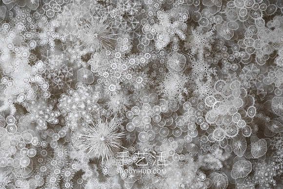 手工切割的模仿微生物的錯綜復(fù)雜的紙質(zhì)雕塑 -  rpnrmr.com
