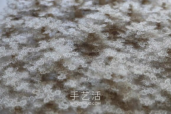 手工切割的模仿微生物的錯綜復(fù)雜的紙質(zhì)雕塑 -  rpnrmr.com