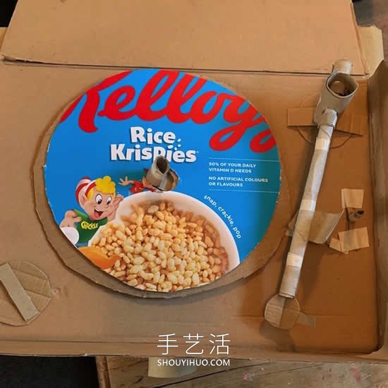 媽媽用紙板做生活用品，讓孩子們學(xué)習(xí)如何使用 -  rpnrmr.com