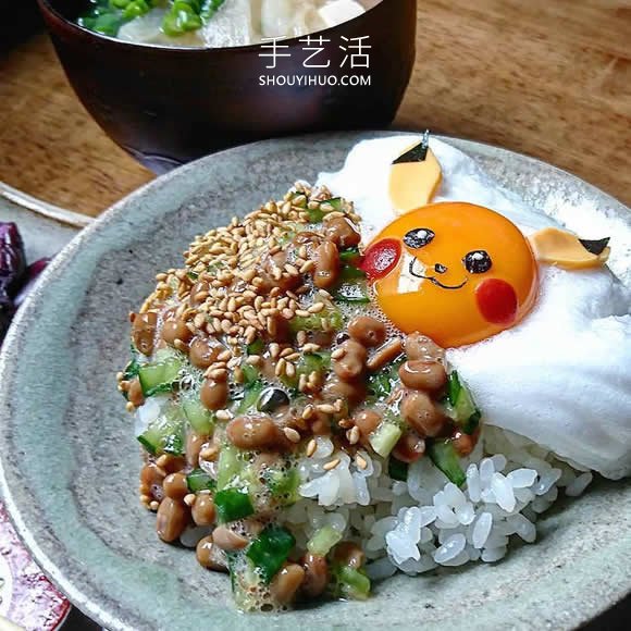 日本媽媽將煎雞蛋做成可愛的飯菜便當(dāng) -  rpnrmr.com