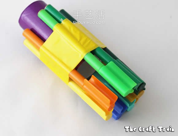幼兒手工制作卷紙筒涂鴉器的做法教程 -  rpnrmr.com