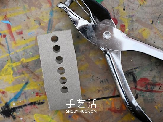 扭扭棒圣誕樹(shù)手工制作方法教程 -  rpnrmr.com
