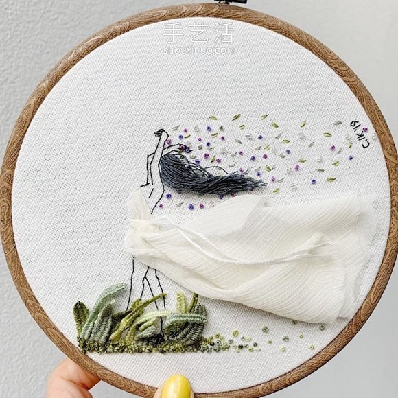3D人物刺繡，仿佛夏日的微風(fēng)輕拂過她們 -  rpnrmr.com