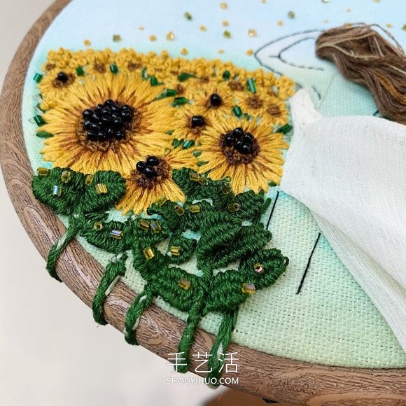 3D人物刺繡，仿佛夏日的微風(fēng)輕拂過她們 -  rpnrmr.com