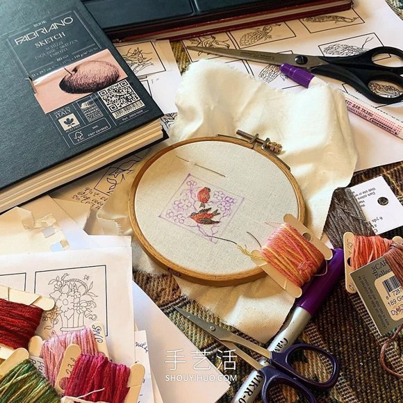 絕美微型藝術(shù)！精美手工迷你刺繡抱枕 -  rpnrmr.com