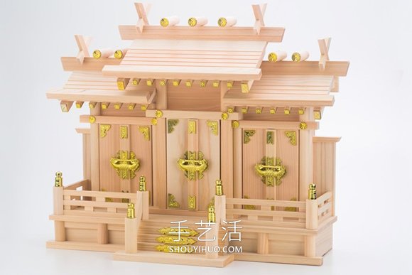日本建筑師以木頭制作還原度超高的華麗小祭壇 -  rpnrmr.com